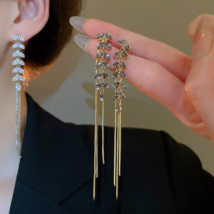 Light Luxury Copper Zircon Wheat Leaf Tassel Drop Earrings For Women Vintage Style