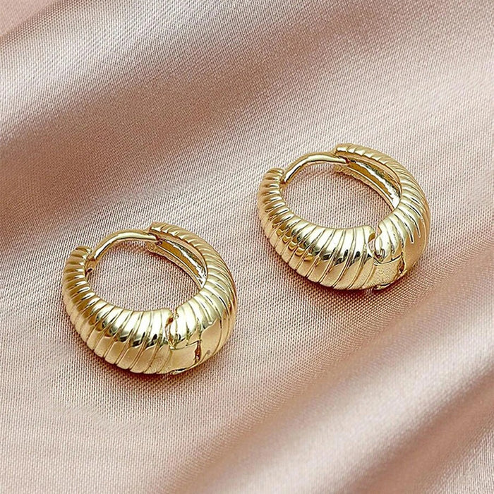 Creative Light Luxury Court Style Ear Cuffs For Women, French Elegant Daily Fashion Earrings