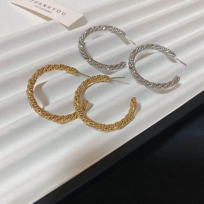Metal Irregular Twisted C-Shaped Hoop Earrings Minimalist Luxury Geometric Ear Jewelry