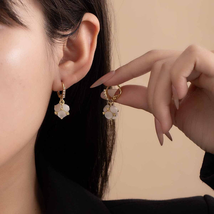 Elegant Vintage Cat Eye Stone Hydrangea Flower Drop Hoop Earrings For Women, Gold Alloy Zircon Fashion Earrings