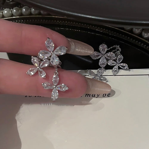 Copper Zircon Flower Clip-on Earrings For Women, Minimalist Light Luxury Cartilage Ear Cuff