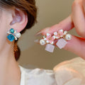 Elegant Faux Pearl Crystal Flower Stud Earrings With Silver Needle, Chic Luxury Style Jewelry For Women view 2