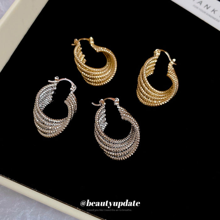 European And American Multi-Layer Hollow Twisted Oval Metal Clip-On Earrings, Vintage Minimalist Luxe Style