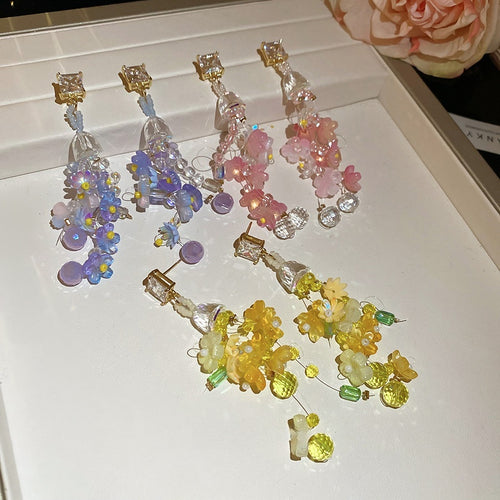 Sweet Resin Flower Rhinestone Tassel Drop Earrings With Silver Pins For Beach Vacation Style