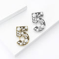 Alloy Pearl Number Brooch For Fashion Clothing And Accessories view 2