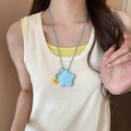 Minimalist Acrylic Star Letter Flower Necklace For Women, Fresh Versatile Collarbone Chain view 3