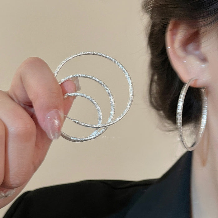 Copper Round Minimalist Hoop Earrings With Silver Posts, European Light Luxury Designer Style
