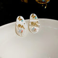 Light Luxury Shell Flower Oval Stud Earrings With Rhinestone Accents French Elegant Geometric Jewelry view 4