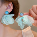 Blue Mesh Flower Resin Stud Earrings Fresh Elegant Beach Vacation Light Luxury Jewelry view 2
