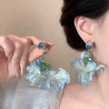 Blue Mesh Flower Resin Stud Earrings Fresh Elegant Beach Vacation Light Luxury Jewelry view 4
