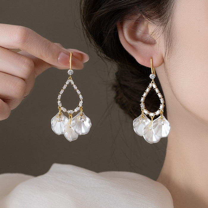 Light Luxury Mixed Material Rhinestone Shell Tassel Waterdrop Drop Earrings For Women