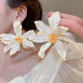 Oversized Acrylic Flower Stud Earrings With Silver Needle Pins Vacation Style Light Luxury Jewelry view 3