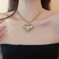 European American Retro Leather Heart Pendant Necklace Light Luxury Clavicle Choker view 3
