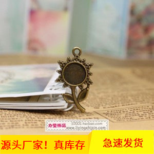 28x17mm Sunflower Pendant Bezel Setting for 10mm Cabochon