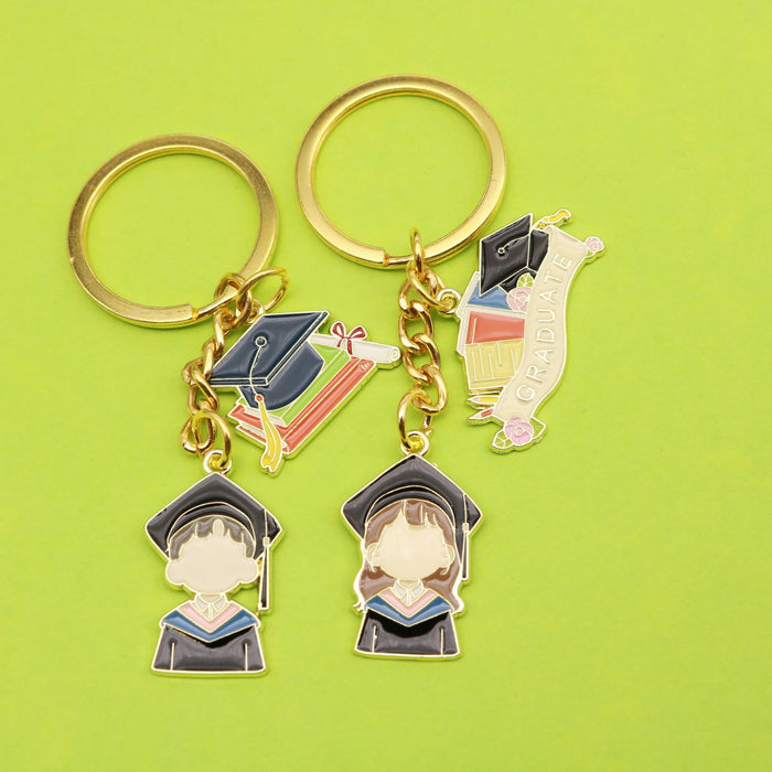 Metal Graduation Gown Cap Keychain Souvenir Gift Key Ring