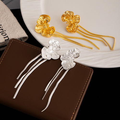 Elegant Vintage Gold Alloy Irregular Wrinkled Flower Long Chain Tassel Statement Stud Earrings