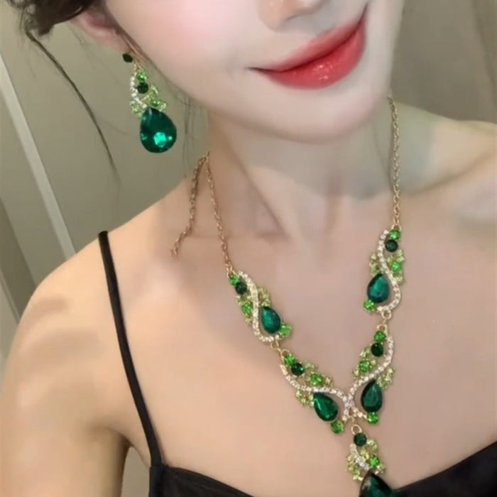 Light Luxury Alloy Green Teardrop Zircon Necklace And Earrings Jewelry Set For Evening Dress