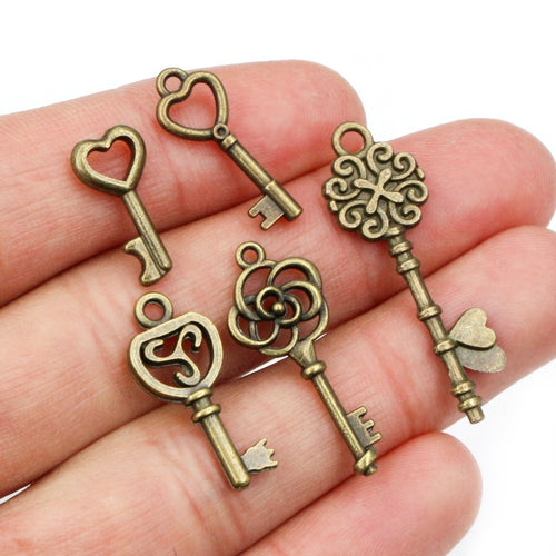 Antique Bronze Alloy Faux Key Charms For DIY Jewelry Necklace Bracelet Pendant Accessories