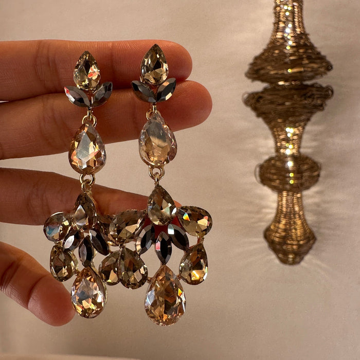Light Luxury Alloy Rhinestone Teardrop Tassel Drop Earrings For Women