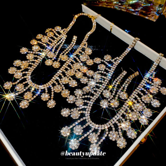 Light Luxury Zircon Round Flower Tassel Necklace And Earrings Jewelry Set