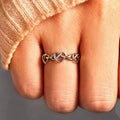 Korean Metal Heart Ring For Women With Cross Line Design, Trendy Niche Fashion Jewelry view 2