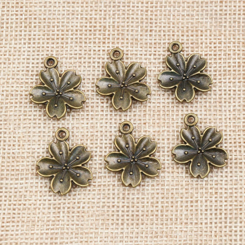 Antique Bronze Alloy Flower Pendant 21x17mm, 1.7g DIY Necklace Bracelet Jewelry Charm Finding