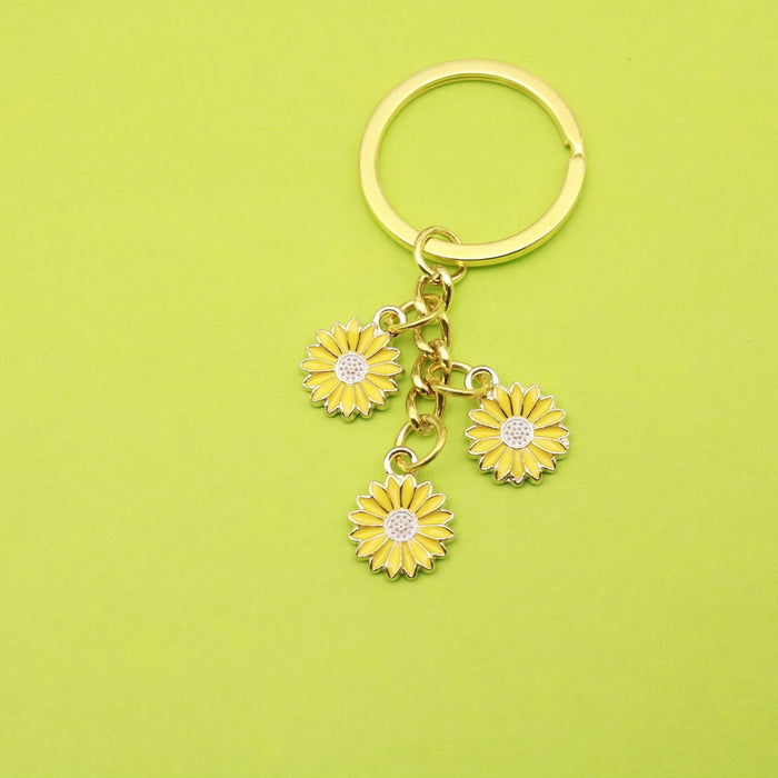 Metal Daisy Flower Keychain Handbag Charm Gift