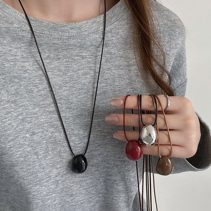 2026 New Minimalist Alloy Oval Pendant Wax Cord Necklace For Women Geometric Clavicle Chain
