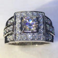Designer Shiny Luxury Ring For Women, High-End Niche Fashion Internet Celebrity Jewelry view 2