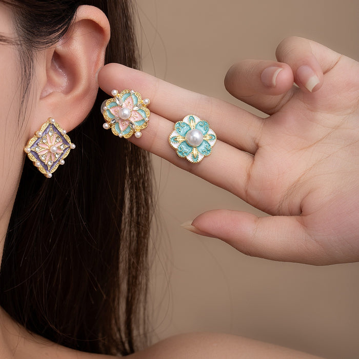 Elegant Chinese Style Enamel Flower Studs With Alloy Rhinestone Pearl Accents Luxury Vintage Earrings