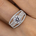 New Women's Shiny Round Cubic Zirconia Ring, Luxury Fashion Statement Finger Jewelry view 2