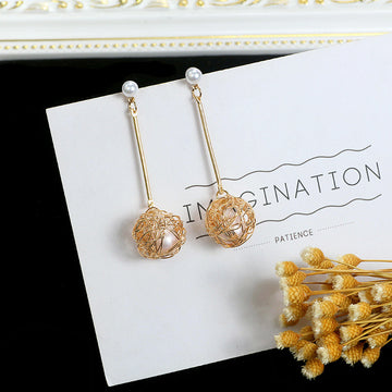 Gold Bar Pearl Look Top and Wire Nest Ball Earrings