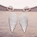 Trendy Metal Ear Cuff For Women Elegant Light Luxury Hong Kong Retro Style Ear Jewelry Earrings view 2