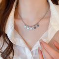 Light Luxury Alloy Five Point Star Pendant Necklace For Women, Sweet Cool Retro Geometric Collarbone Jewelry view 1