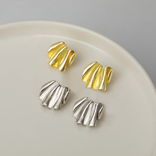 Elegant Alloy Wrinkled Fan Shell Stud Earrings, Smooth Gold Silver Metal Minimalist Fashion Earrings