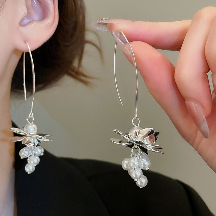 Vintage Chic Faux Pearl Grape Cluster Floral Drop Earrings Light Luxury Elegant Jewelry