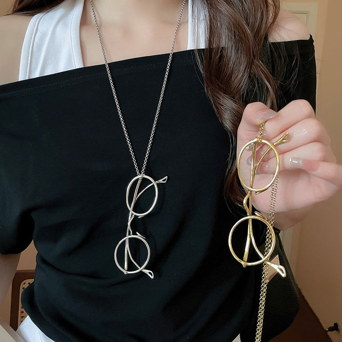Alloy Metallic Eye Pendant Sweater Necklace Casual Geometric Round Clavicle Chain