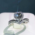 Crown Heart Ring For Women, V Shaped Princess Style Heart Finger Ring Fashion Jewelry view 2