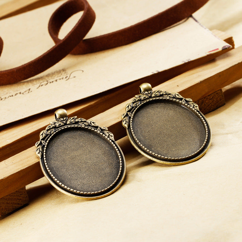 30x40mm Vintage Keychain Cabochon Tray Pendant Base