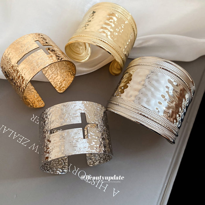 European American Metal Textured Hollow Cross Open Bangle For Women Fashion Niche Jewelry