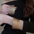 Western Style Metal Printed Texture Round Bangle Fashion Women's Statement Jewelry view 2
