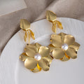 Luxury Oversized 3D Alloy Metal Flower Pearl Drop Earrings For Women Statement Floral Dangle Earrings view 4
