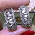 Light Luxury Geometric Hoop Earrings For Women, Chic Daily Design Ear Cuff Fashion Jewelry view 1