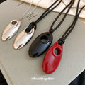 Light Luxury Leather Geometric Oval Pendant Sweater Necklace Minimalist Clavicle Chain view 2