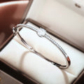 Fashion Minimalist Women's Bracelet, Light Luxury Korean European Style Daily Bangle view 1