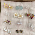 Light Luxury Zircon Flower Faux Pearl Stud Earrings With Silver Pin For Women view 1