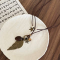Vintage Ethnic Alloy Feather Star Oval Faux Wood Geometric Clavicle Necklace view 3