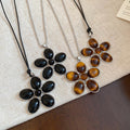Vintage Ethnic Alloy Resin Geometric Oval Floral Pendant Sweater Necklace For Women view 3