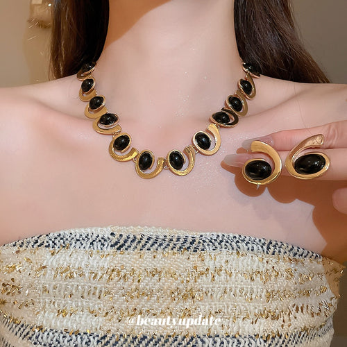 Geometric Oval Metal Rhinestone Ear Studs And Necklace Jewelry Set For Women European Court Style