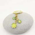 Metal Daisy Flower Keychain Cute Bag Charm Gift view 3